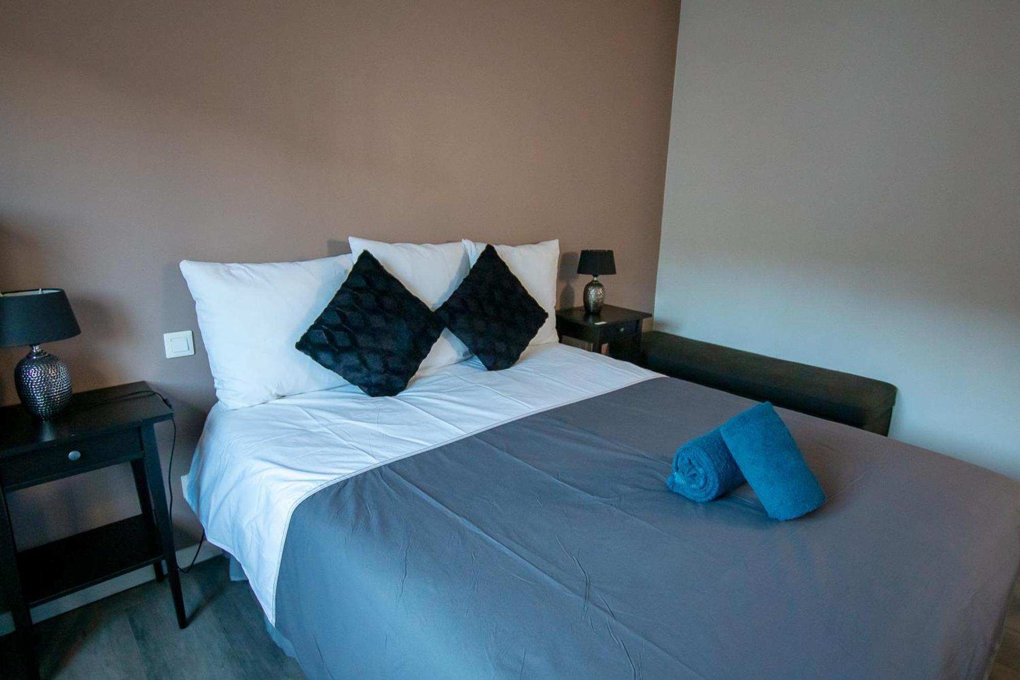Epernevasion Apartment Еперне Екстериор снимка